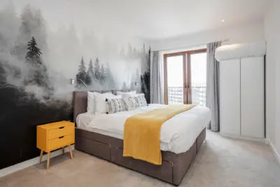 Heliodoor Property Consultants | Hotel or Home Comforts? Why you should consider staying in a serviced apartment.