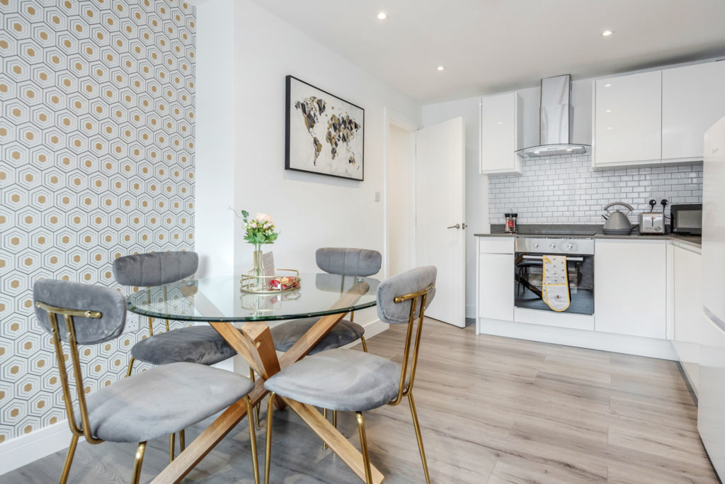 Heliodoor Property Consultants | Why choose Serviced Apartments for your corporate stay?