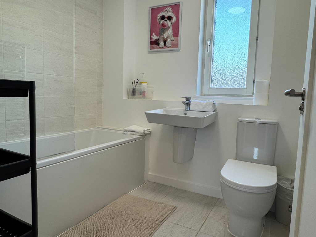Hesselby View, Broughton, Milton Keynes