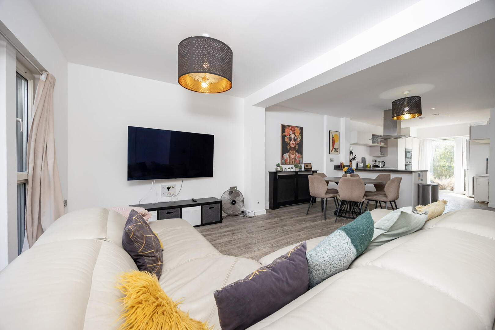 Hesselby View, Broughton, Milton Keynes