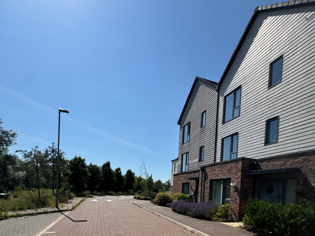 Hesselby View, Broughton, Milton Keynes